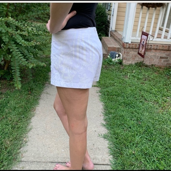 Lily Pulitzer Shorts Size 0 - Picture 3 of 5